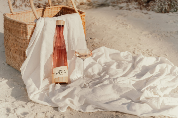 Tequila Rosaluz