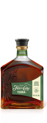 Flor de Caña Terra 15 Year Rum 40% Giftpack